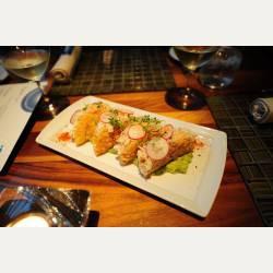 ayumilog | Vancouver | YEW レストラン&バー at Four Seasons | 蟹のタコス。本物の蟹が入ってます。美味。