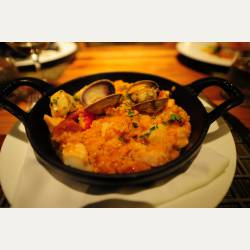 ayumilog | Vancouver | YEW レストラン&バー at Four Seasons | PAELLA: Local Seafood, Chorizo, 
Zucchini, Sweet Peppers, 
Saffron Rice 