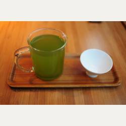 ayumilog | San Fransisco | Samovar Tea Lounge | Ryokucha 抹茶入り玄米茶＄10!!!　ビーカー？！