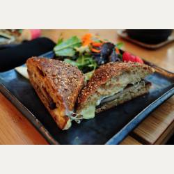 ayumilog | San Fransisco | Samovar Tea Lounge | Grilled Cheese with Portobello & Onions